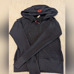 35. Lululemon Lightweight Navy Blue Scuba Hoodie Size 8